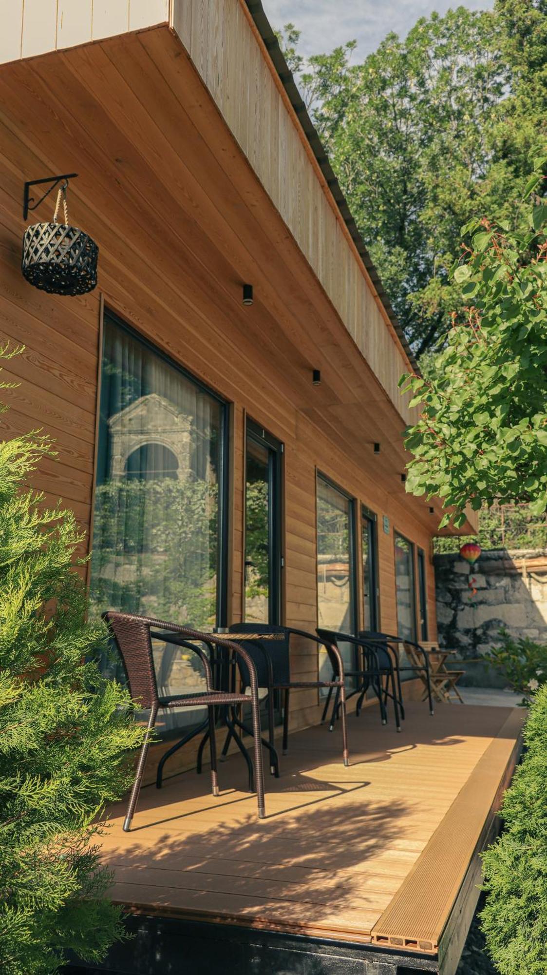 Garden Rooms In Kutaiszi Kültér fotó